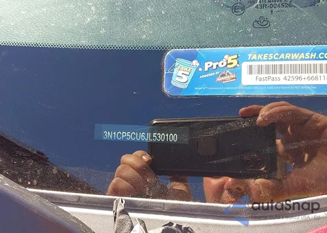 2018 Nissan Kicks Sv из США, поврежденный, VIN 3N1CP5CU6JL530100